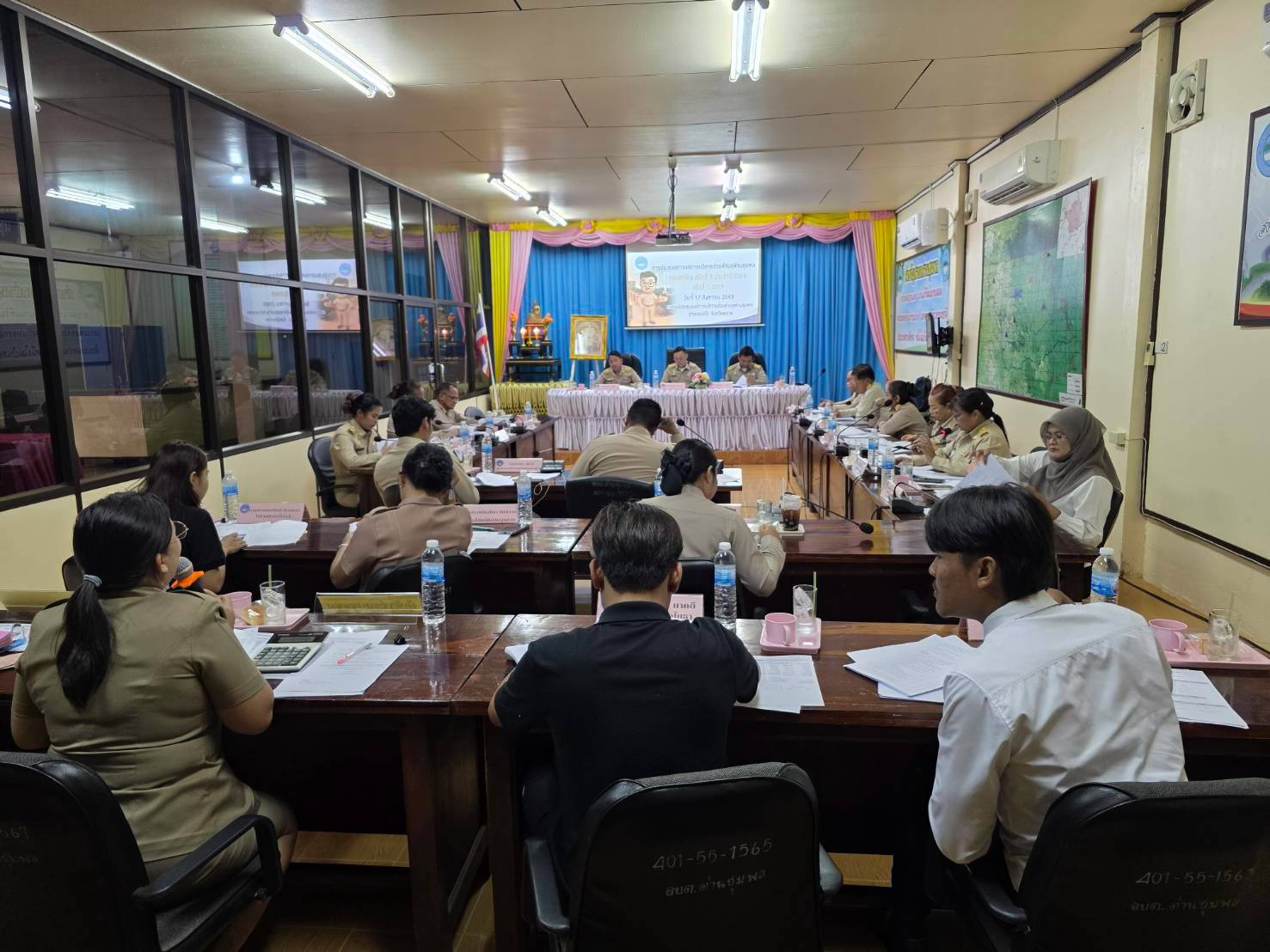 การประชุมสภาองค์การบริหารส่วนตำบลด่านชุมพล สมัยสามัญ สมัยที่ ๓ ครั้งที่ ๑ ประจำปี ๒๕๖๙ จัดขึ้นที่ห้องประชุมสภาองค์การบริหารส่วนตำบลด่านชุมพล อำเภอบ่อไร่ จังหวัดตราด